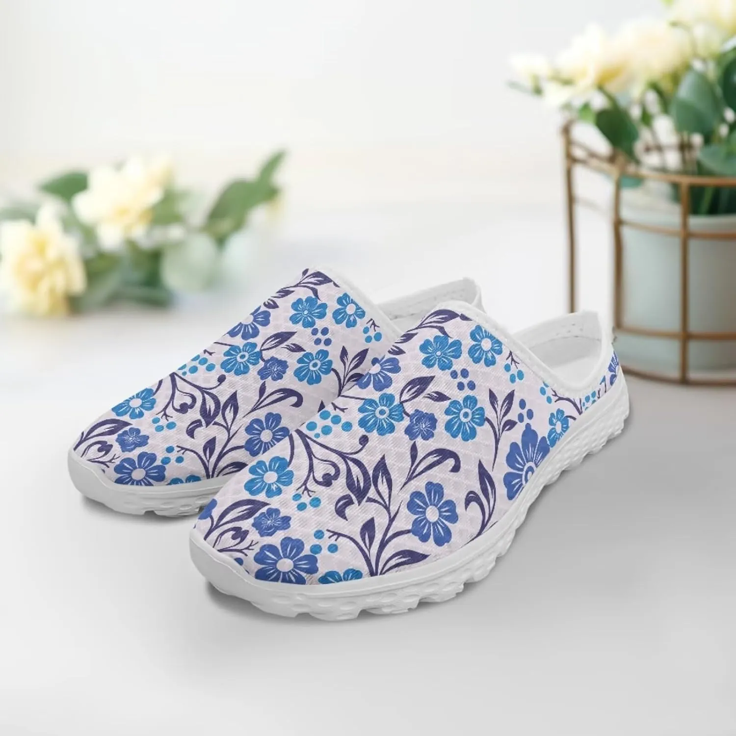 Howilath Flower Print Women's Mule Shoes Casual Garden Clogs Lightweight Slip on Sneakers Mules Sneakers with EVA Sole