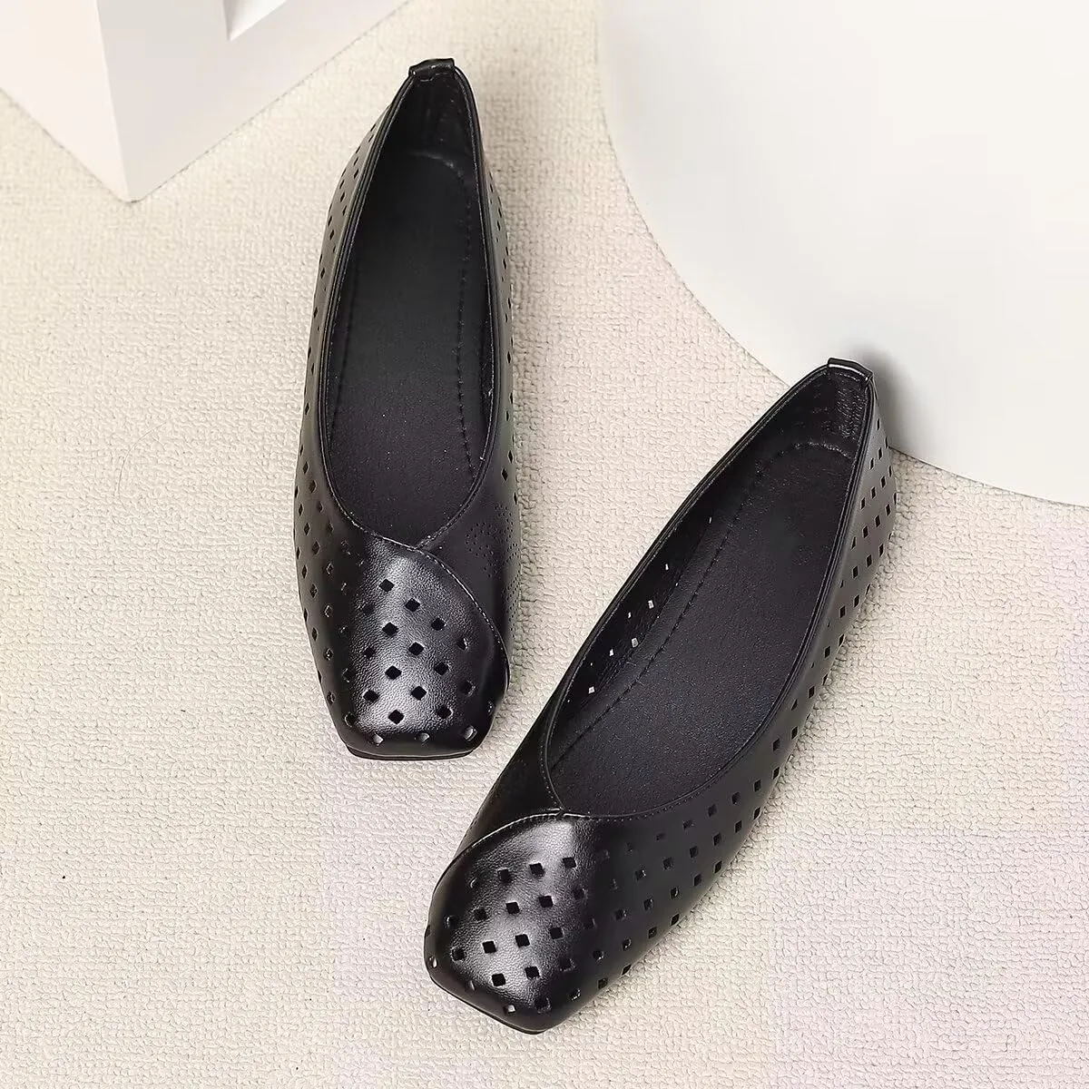 Women Summer Mary Jane Flats Breathable Low Heel Fashion Dress Shoes Square Toe Buckle Strap Casual Office Beach Shoes