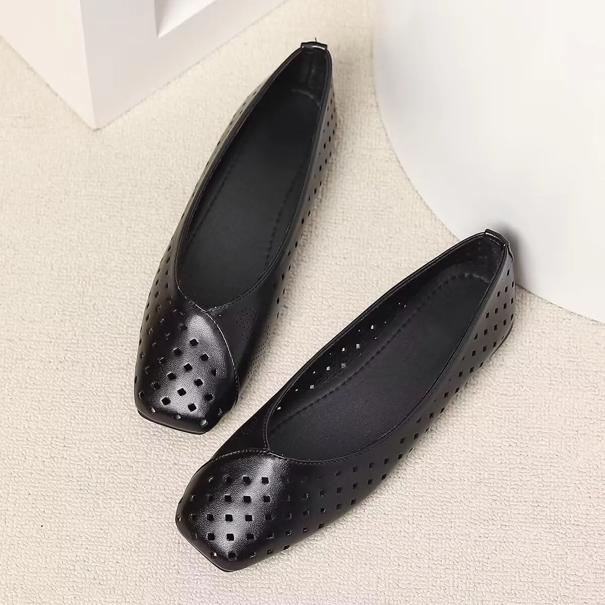 Women Summer Mary Jane Flats Breathable Low Heel Fashion Dress Shoes Square Toe Buckle Strap Casual Office Beach Shoes